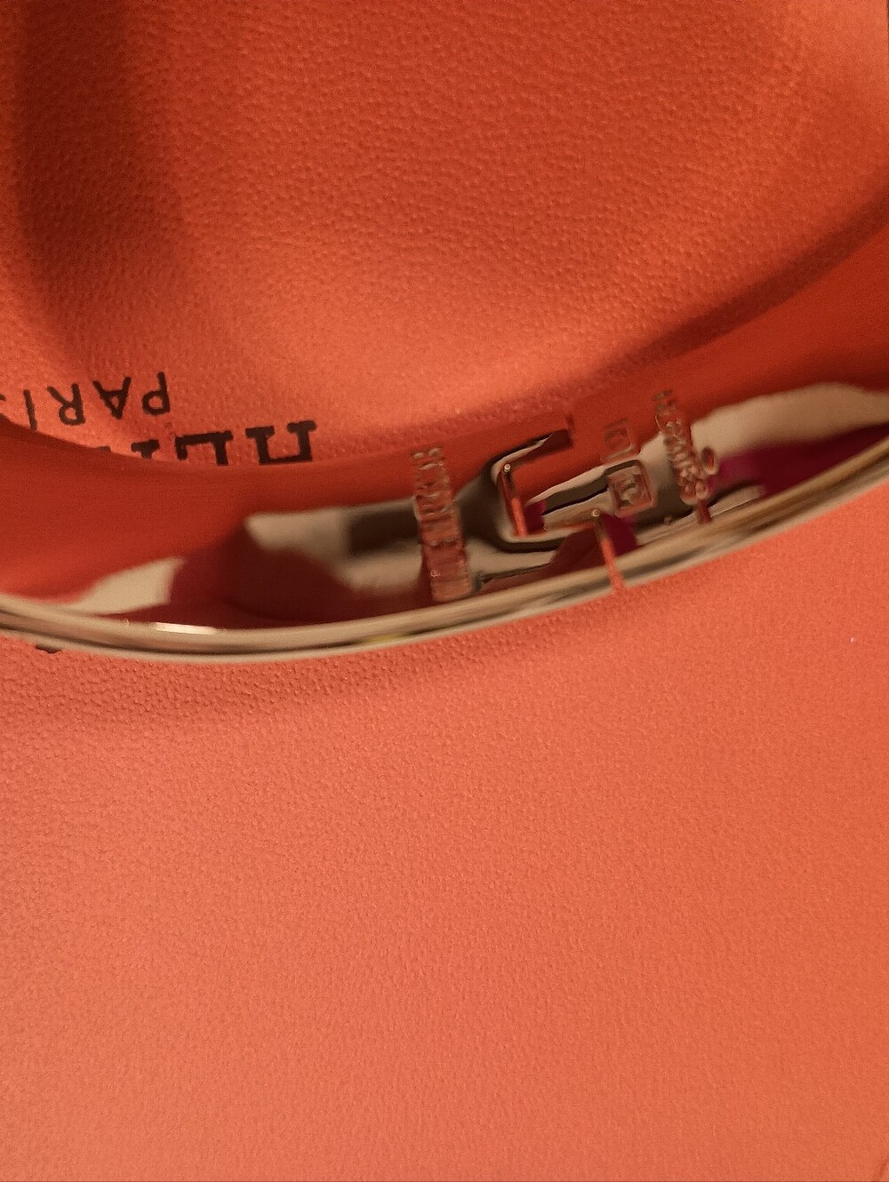 HERMES Size PM Ladies Clic H Narrow Bracelet White Color Gold Plated - Picture 3 of 5